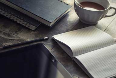 话题｜雷克瑟姆将英超球队踩在脚下 背后老板是好莱坞影星